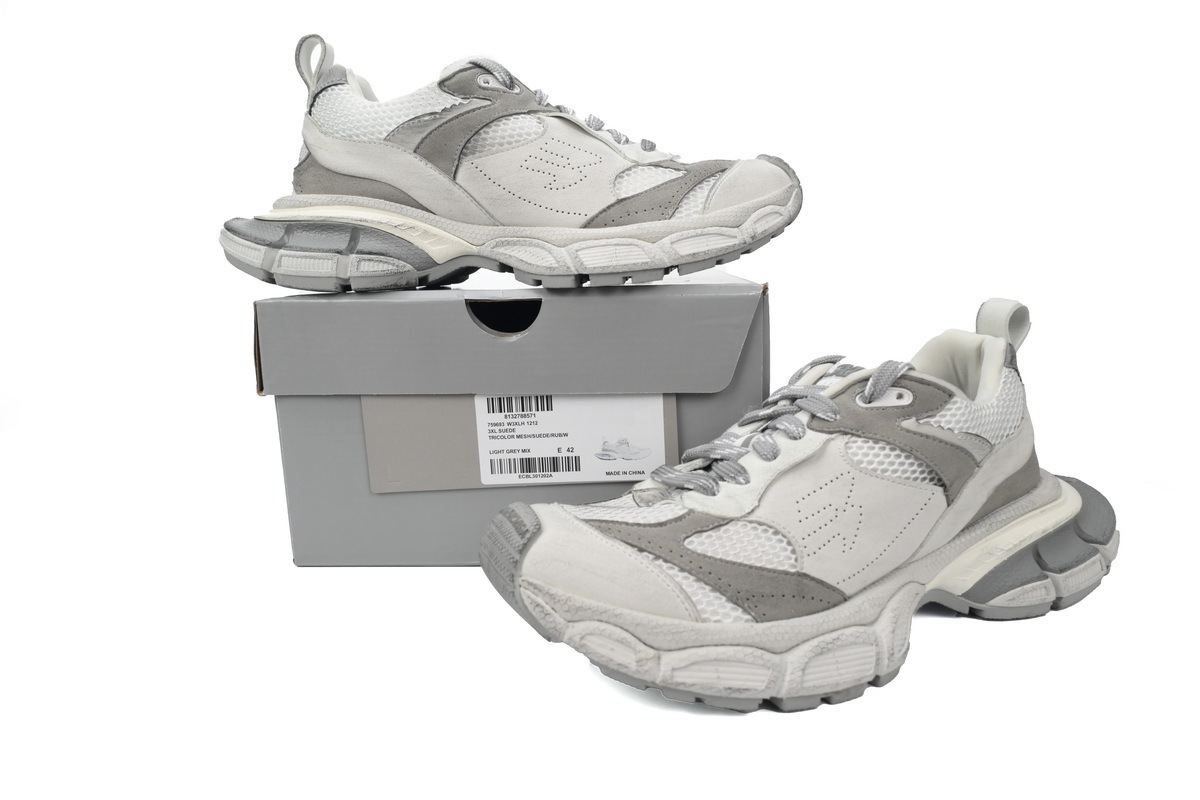 Balenciaga 3XL Light Grey 759693 W3XLH 1212 