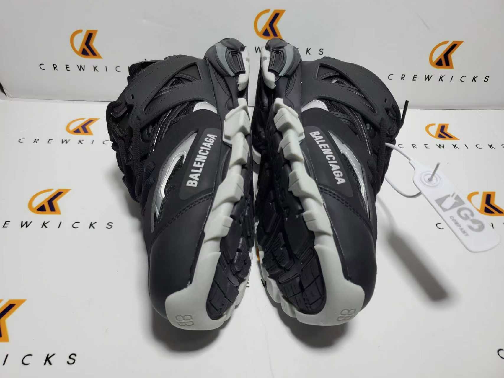 Balenciaga Track Black Silver  542023W2FSC1081