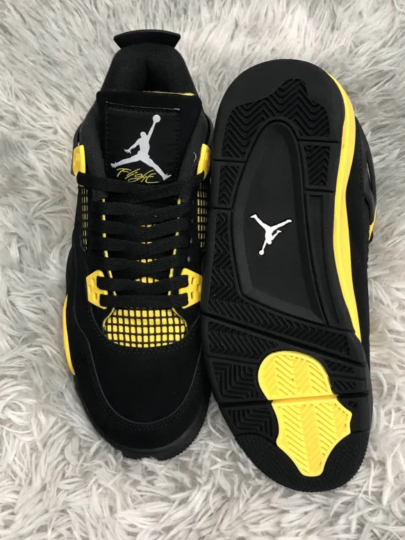 Jordan 4 Retro Thunder DH6927-017