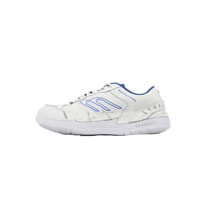 Balenciaga Hamptons Worn-Out Sneaker White Blue 01