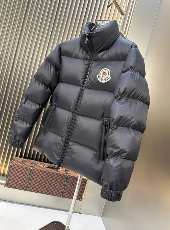 Moncler Short Down Jacket Black