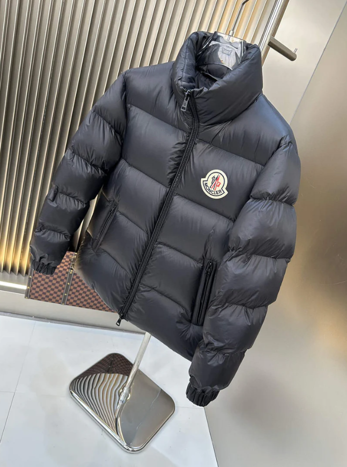 Moncler Short Down Jacket Black