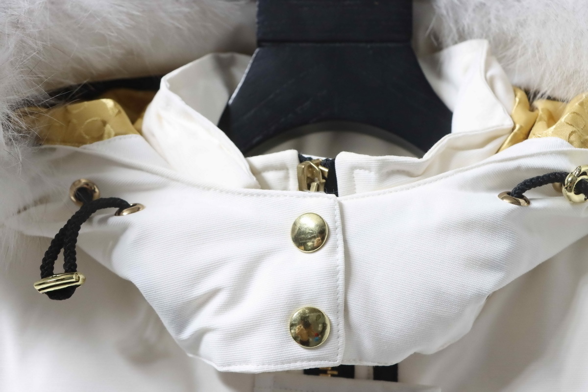 Moose Knuckles Gold Scissors Down Jacket White