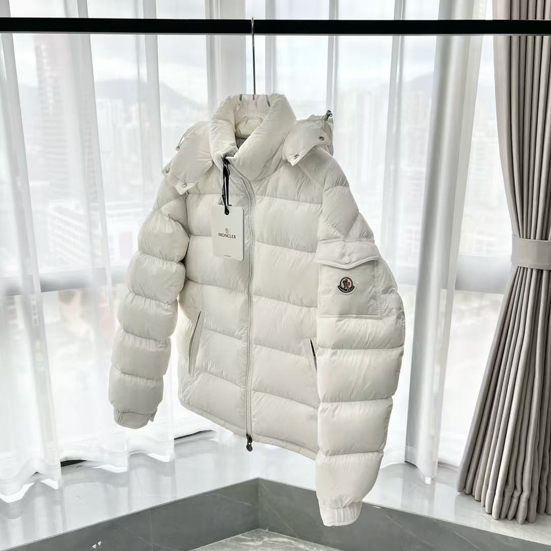 Moncler Hooded Short Down Jacket White