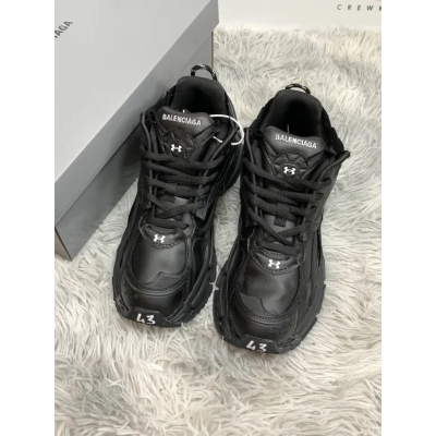 Balenciaga Runner x Under Armour Black 02
