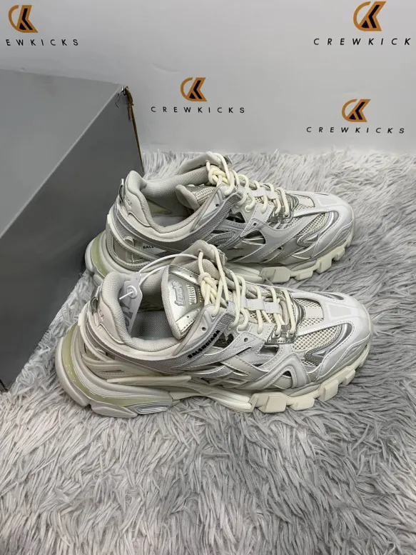 Balenciaga Track 2 Sneaker White 558515 W2GN1 9000