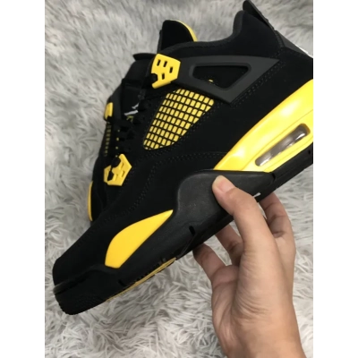 Jordan 4 Retro Thunder DH6927-017 02