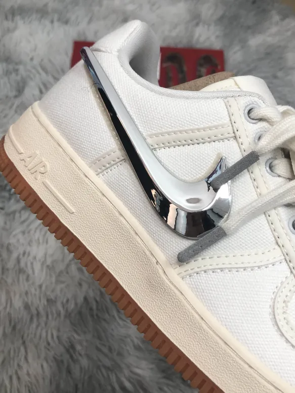 Travis Scott x Nike Air Force 1 Low “Sail” AQ4211-101 