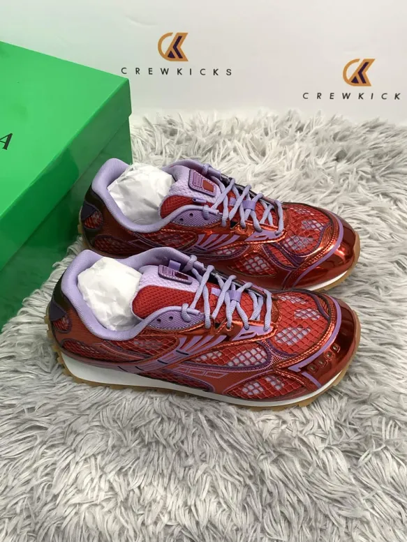 Bottega Veneta Orbit Merlot