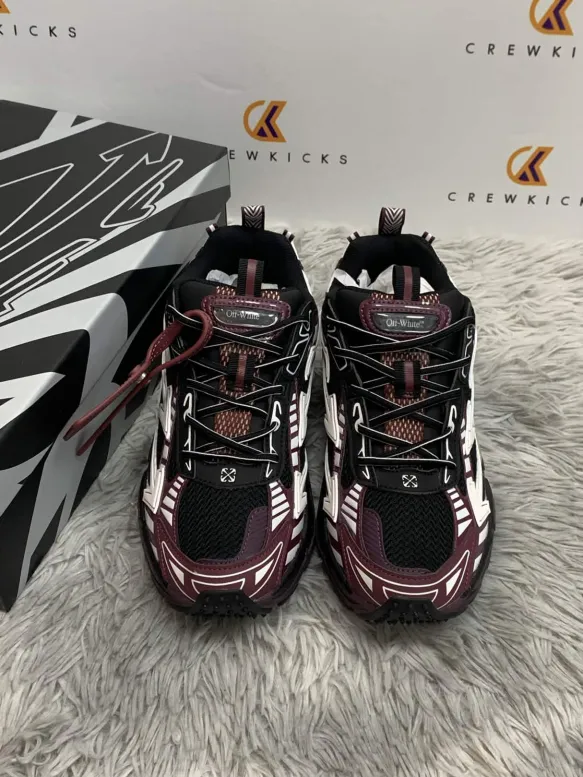 OFF-WHITE Be Right Back Burgundy