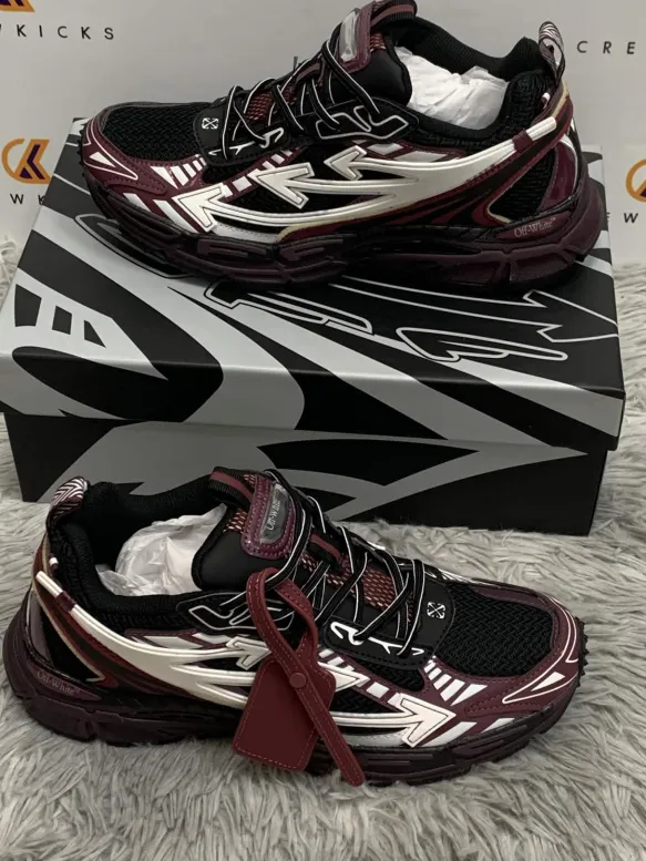 OFF-WHITE Be Right Back Burgundy