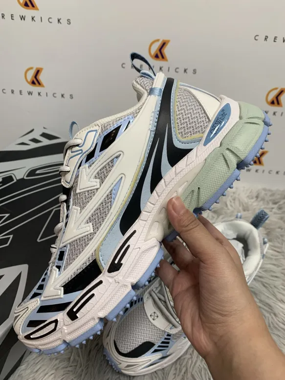 OFF-WHITE Be Right Back White Light Blue OMA295C99 FAB00 10140