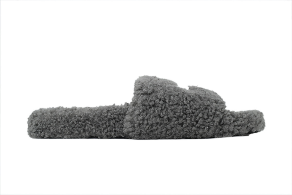 Balenciaga Furry Slide Grey