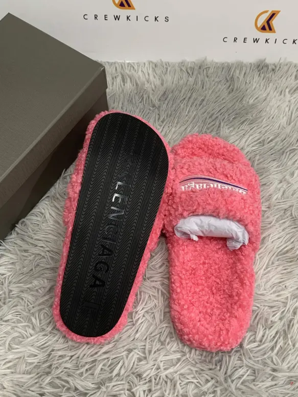 Balenciaga Furry Slide Pink