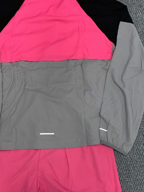Nike Windrunner & 7” Challenger Short Set Playful Pink