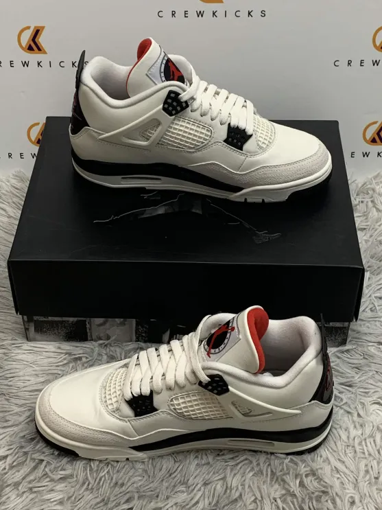 Jordan 4 Retro OG Flight Club IM4002-100