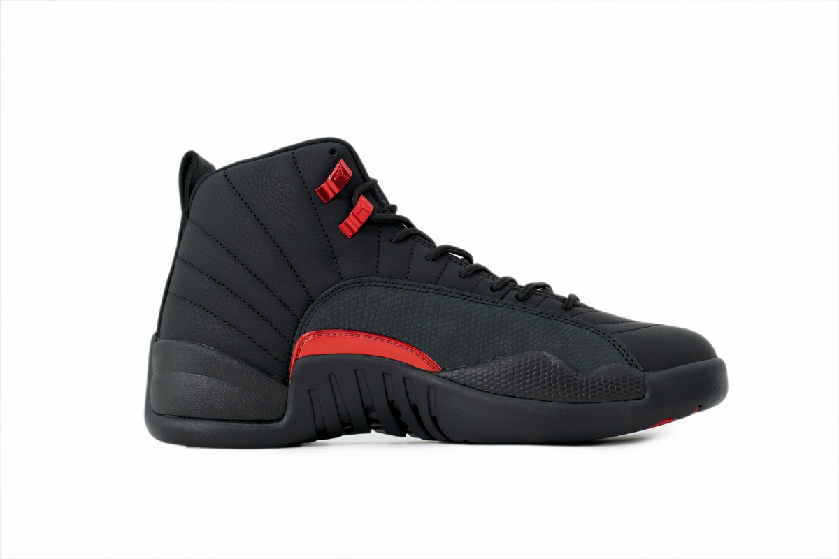 Jordan 12 Retro Bloodline CT8013-003
