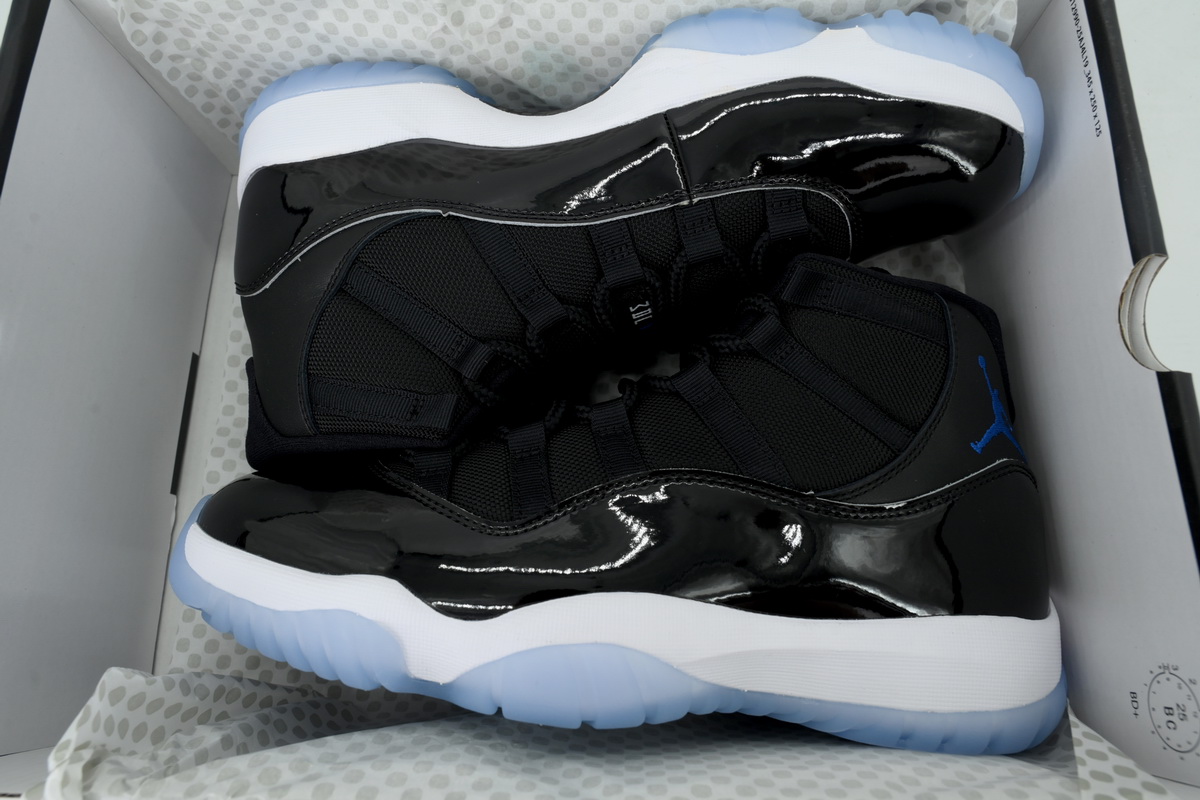 Jordan 11 Retro Space Jam 2026 CT8012-900