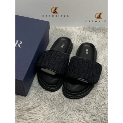 Alpha Sandal Oblique Black 02
