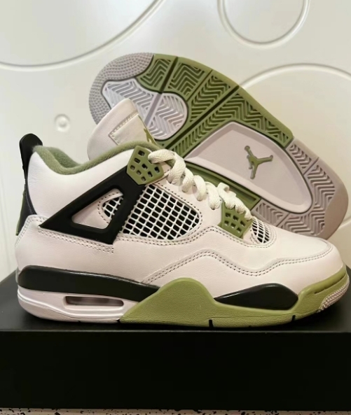 Jordan 4 Retro Seafoam AQ9129-103 review Denis 00
