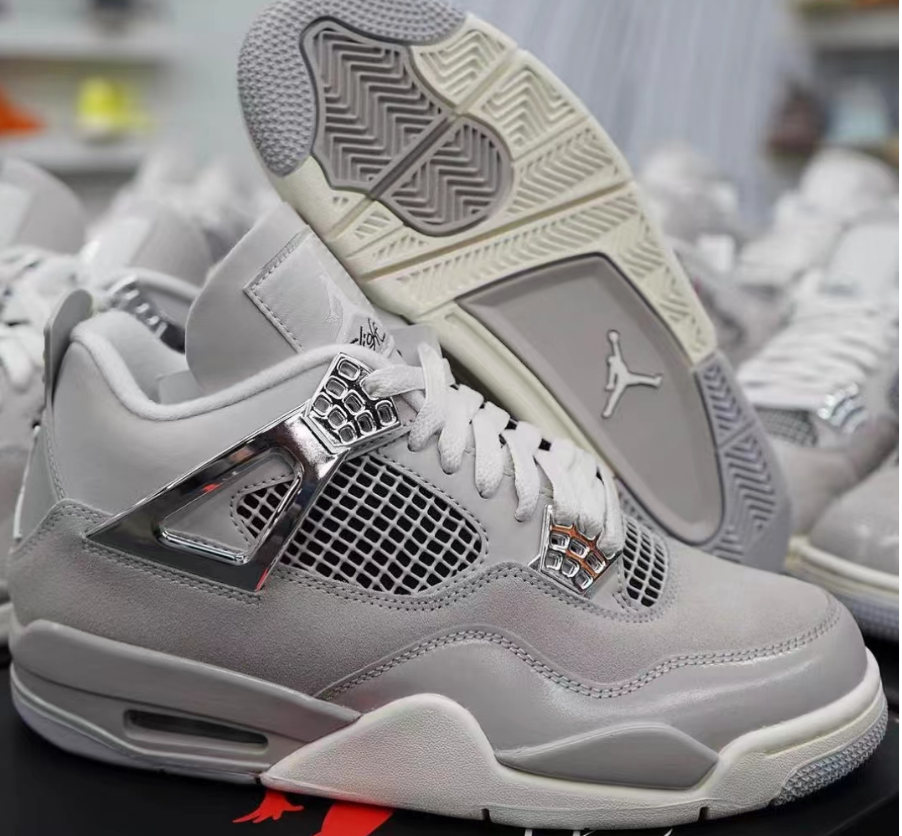 Air Jordan 4 Frozen Moments AQ9129-001 review Johan