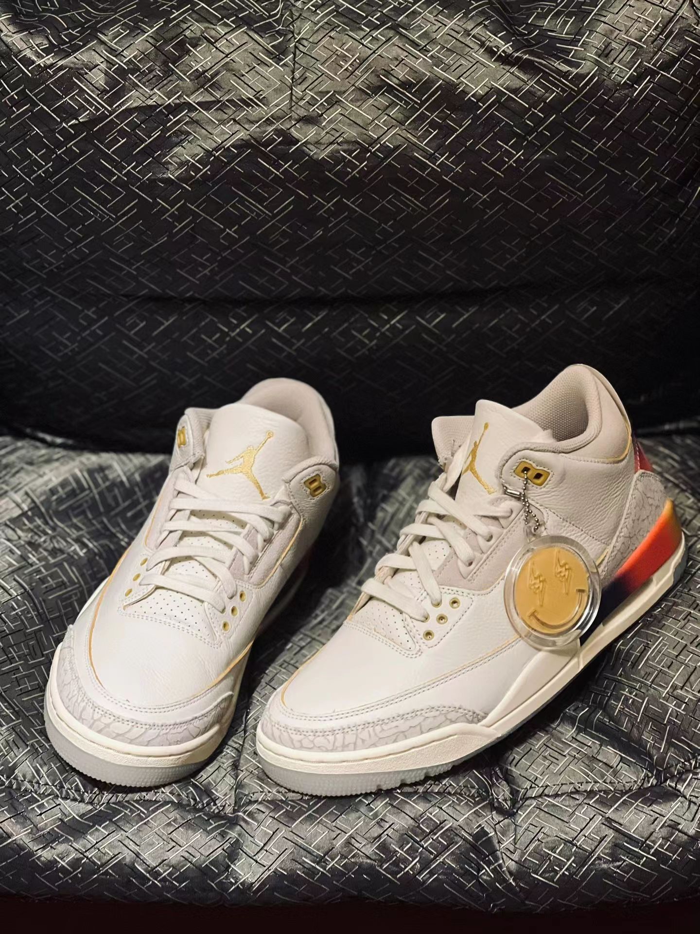 Jordan 3 J Balvin Sunset FN0344-901 review Ethan