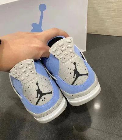 Air Jordan 4 SE University Blue CT8527-400  review mike james 02
