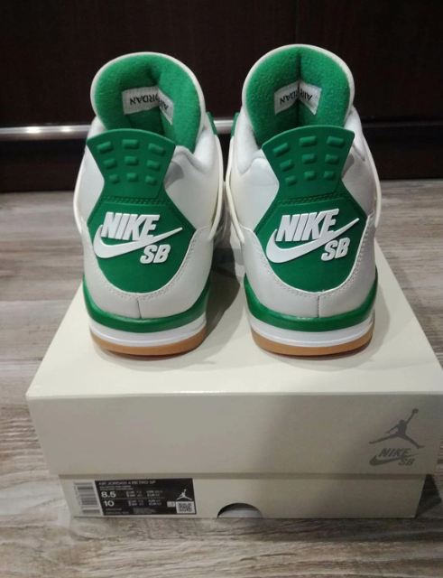 Air Jordan 4 Pine Green DR5415-103  review Destiny 02