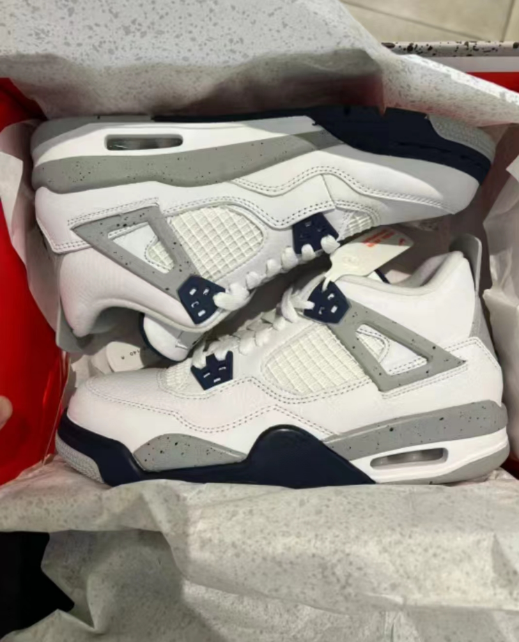 Jordan 4 Retro Midnight Navy DH6927-140 review Kryspin