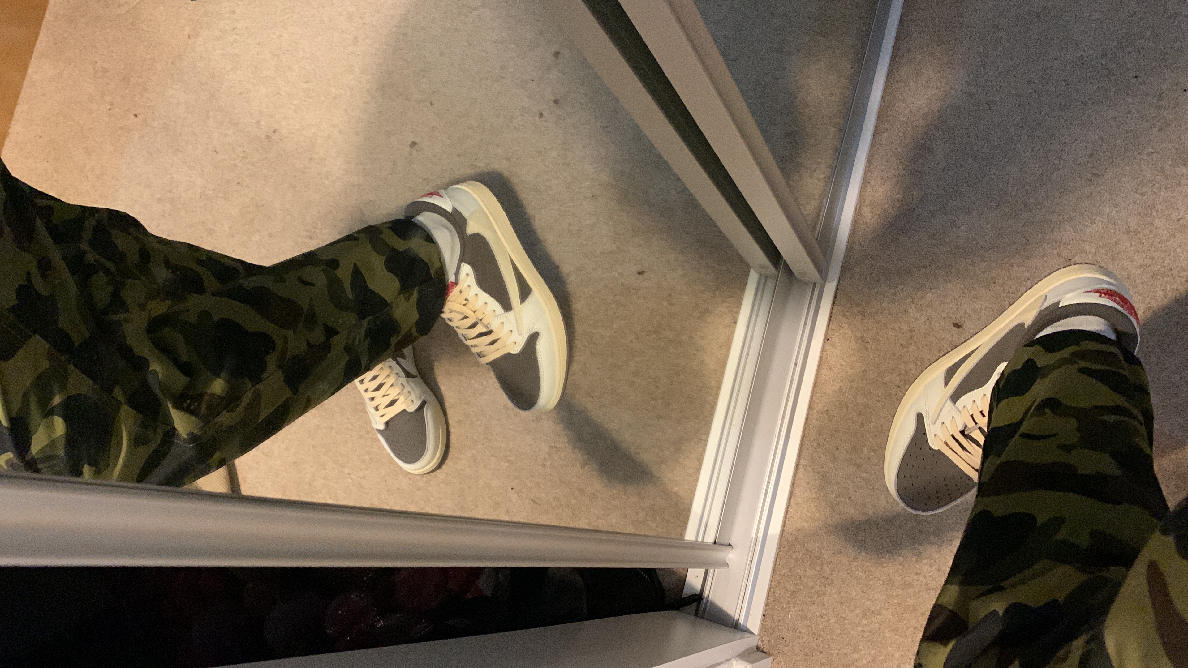 Travis Scott x Air Jordan 1 Retro Low OG Reverse Mocha DM7866-162  review Keiran 00