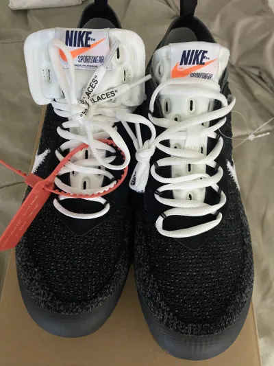 Nike Air VaporMax Off-White AA3831-001 review Izzy 01