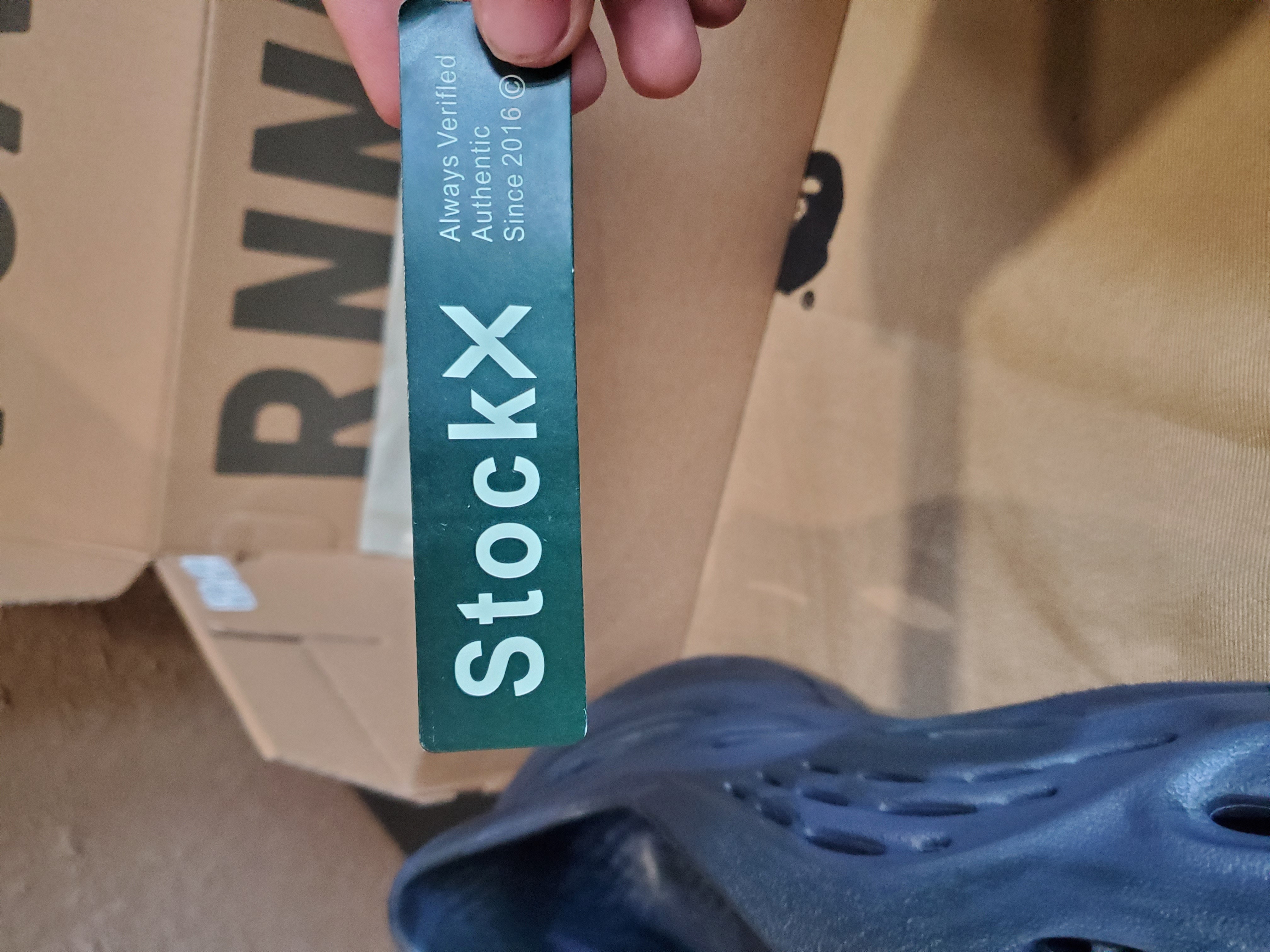 adidas Yeezy Foam RNNR Mineral Blue GV7903 review X 00