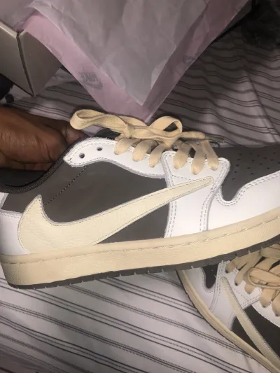 Jordan 1 Retro Low OG SP Travis Scott Reverse Mocha DM7866-162  review Eduardo Martinez  01