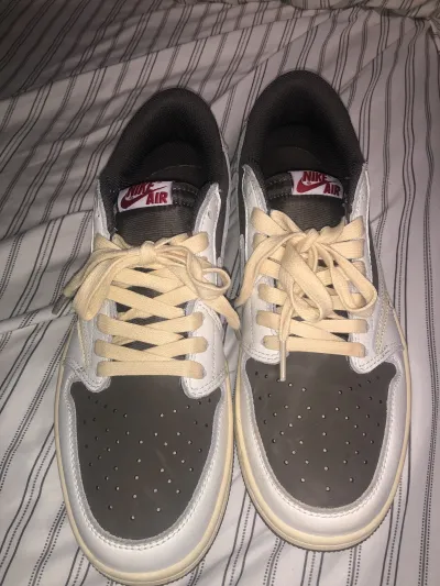 Jordan 1 Retro Low OG SP Travis Scott Reverse Mocha DM7866-162  review Eduardo Martinez  03
