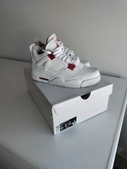 Air Jordan 4 Retro Metallic Red CT8527-112 review Kimi 01