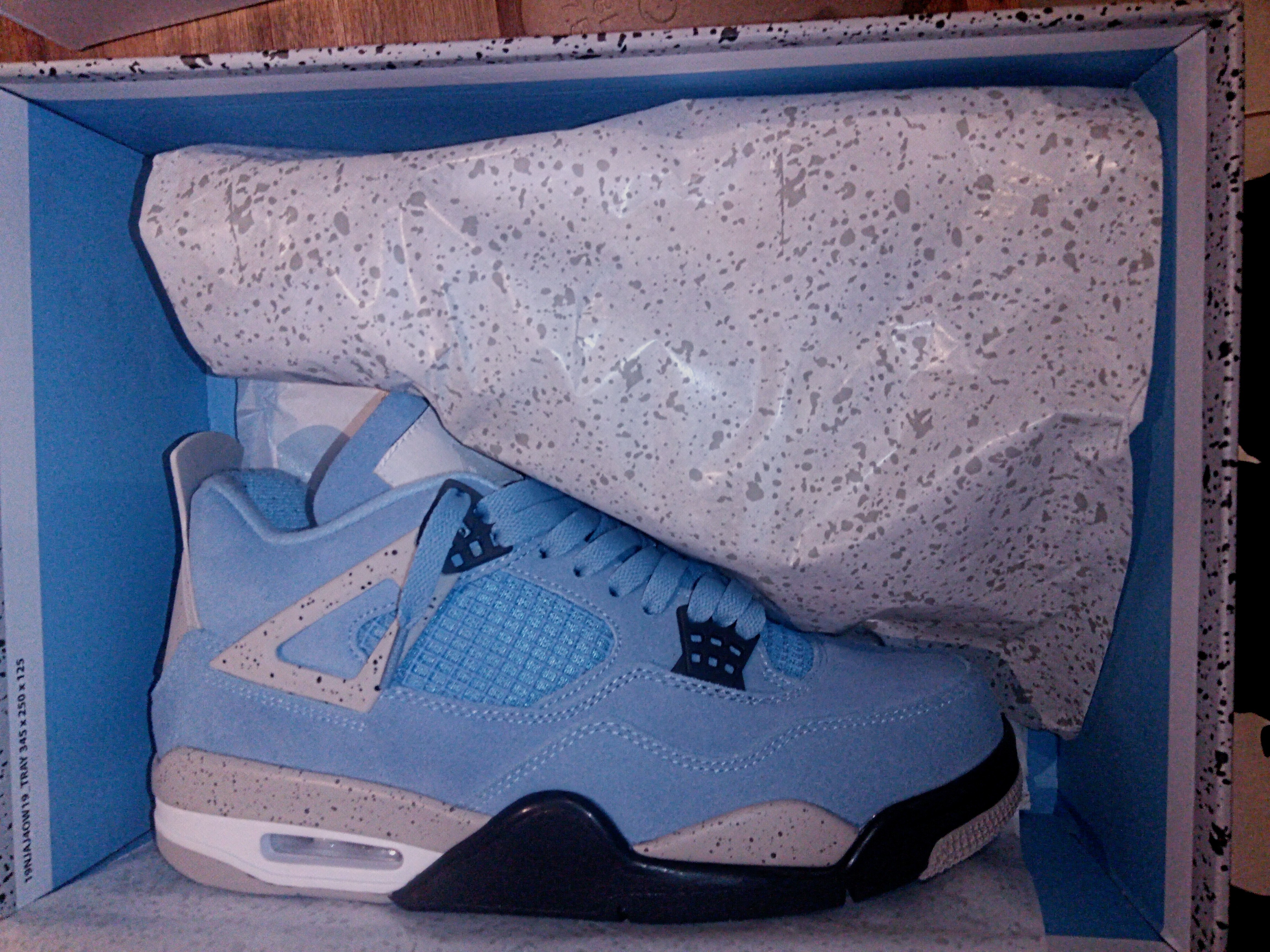Air Jordan 4 Retro University Blue CT8527-400  review Daniel 00