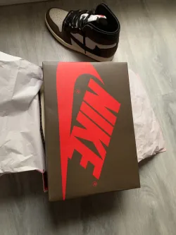 Travis Scott x Air Jordan 1 Retro High OG Mocha CD4487-100 review D  03