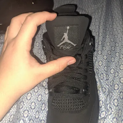Nike Air Jordan 4 Retro Black Cat CU1110-010  review Matt 01