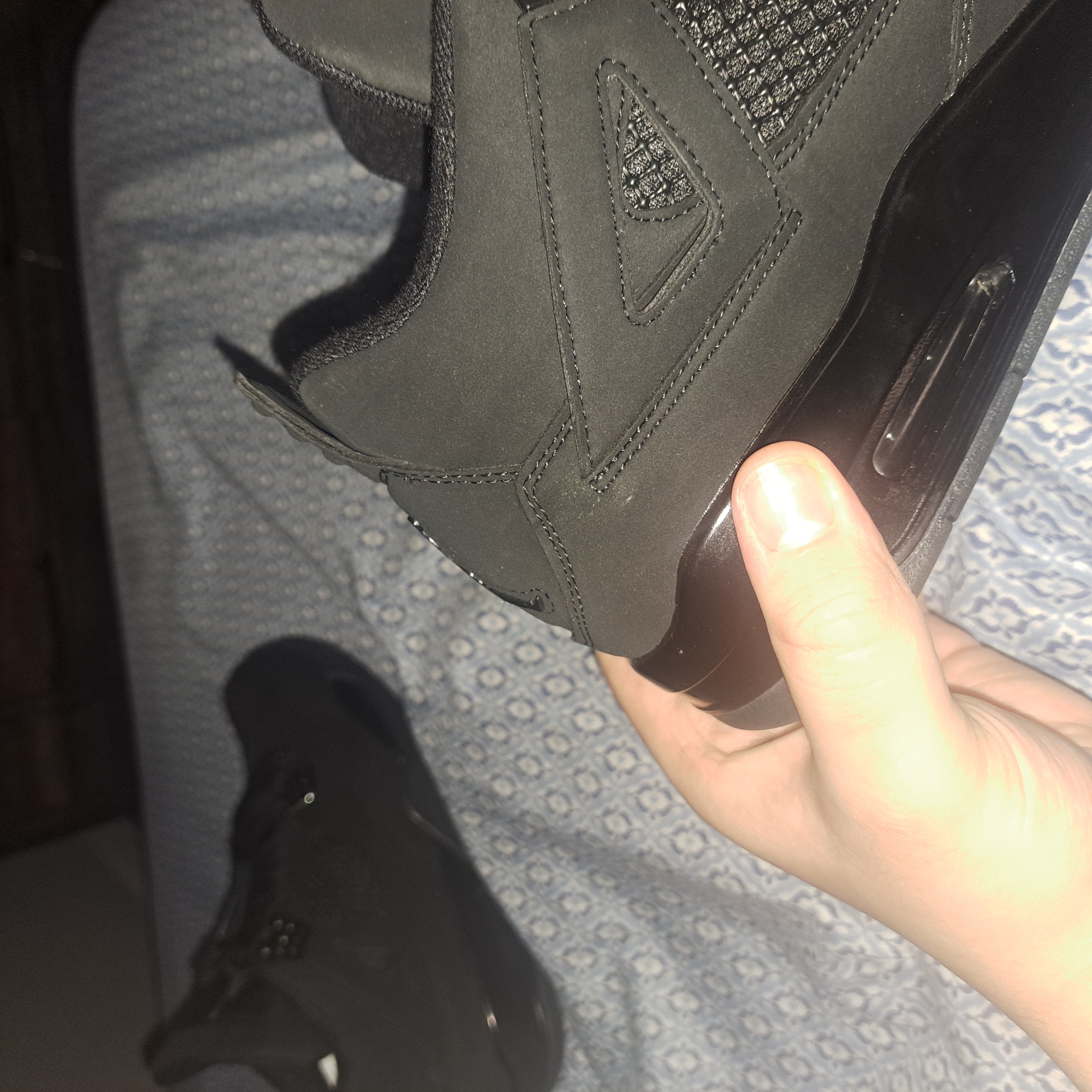 Nike Air Jordan 4 Retro Black Cat CU1110-010  review Matt 02