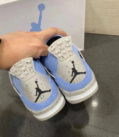 Air Jordan 4 SE University Blue CT8527-400  review mike james 02