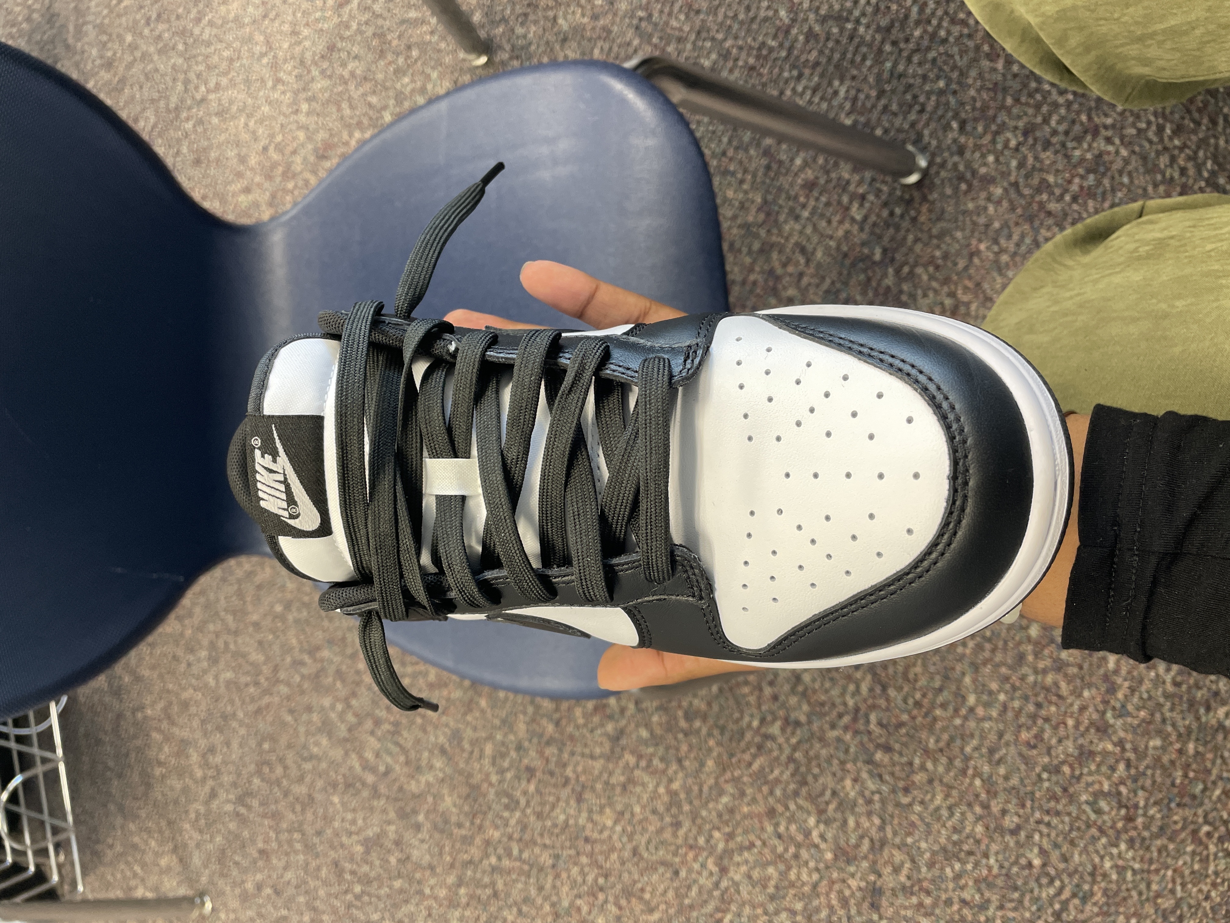 Panda Dunks: Nike Dunk Low Retro White Black Panda DD1391-100 review theylovelizz2x 01