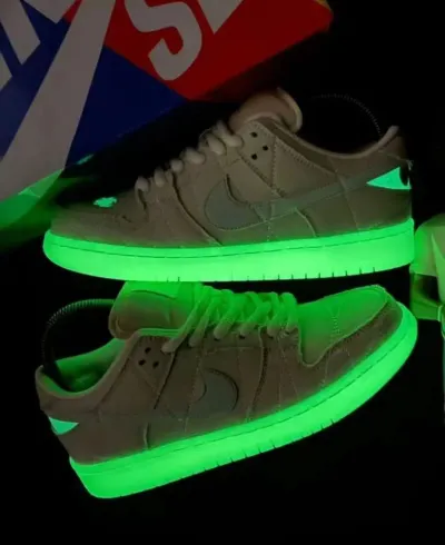 Nike SB Dunk Low Mummy DM0774-111  review kenneth 01