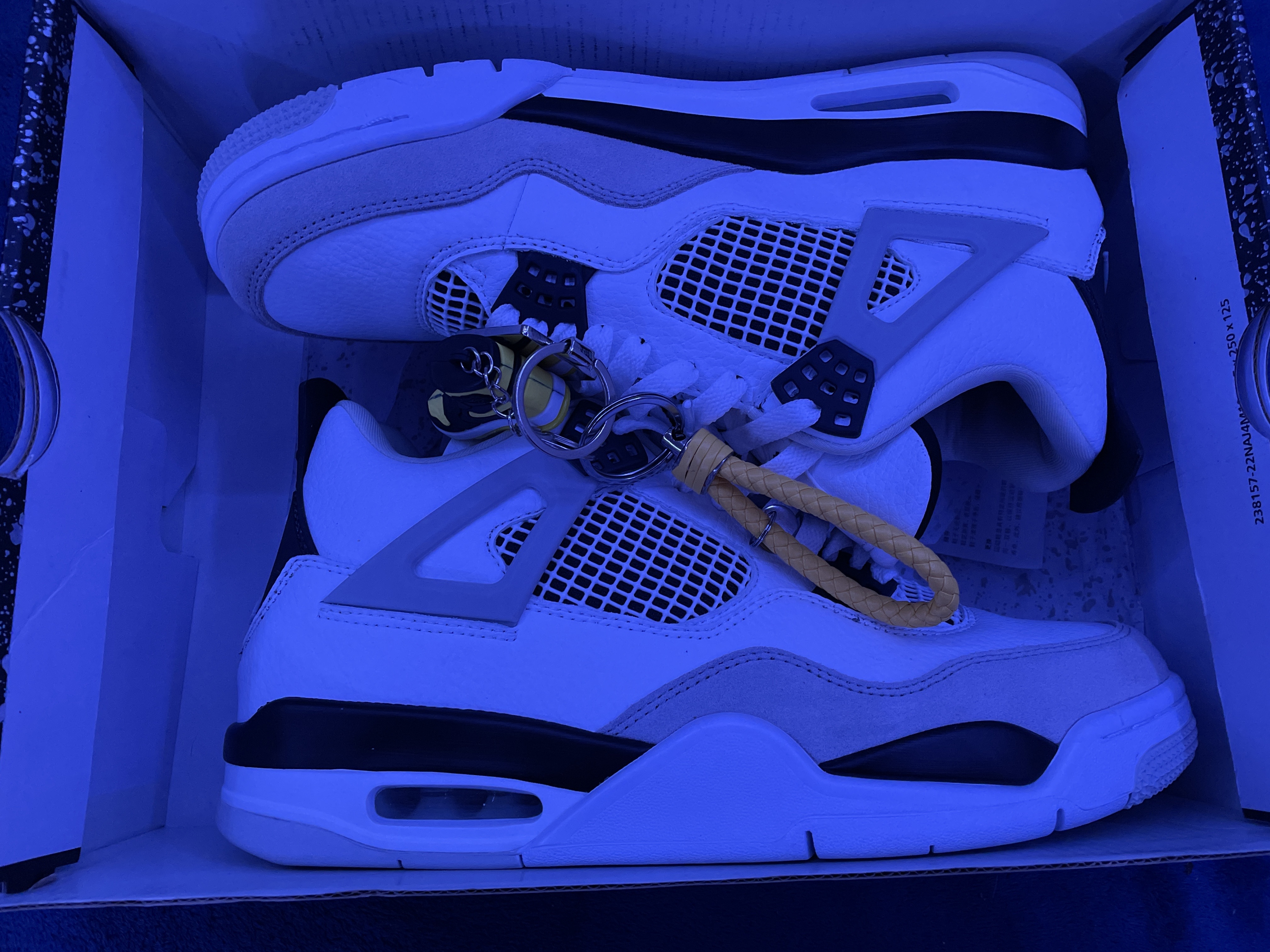 Nike Air Jordan 4 Retro Military Black DH6927-111 review Owen 01