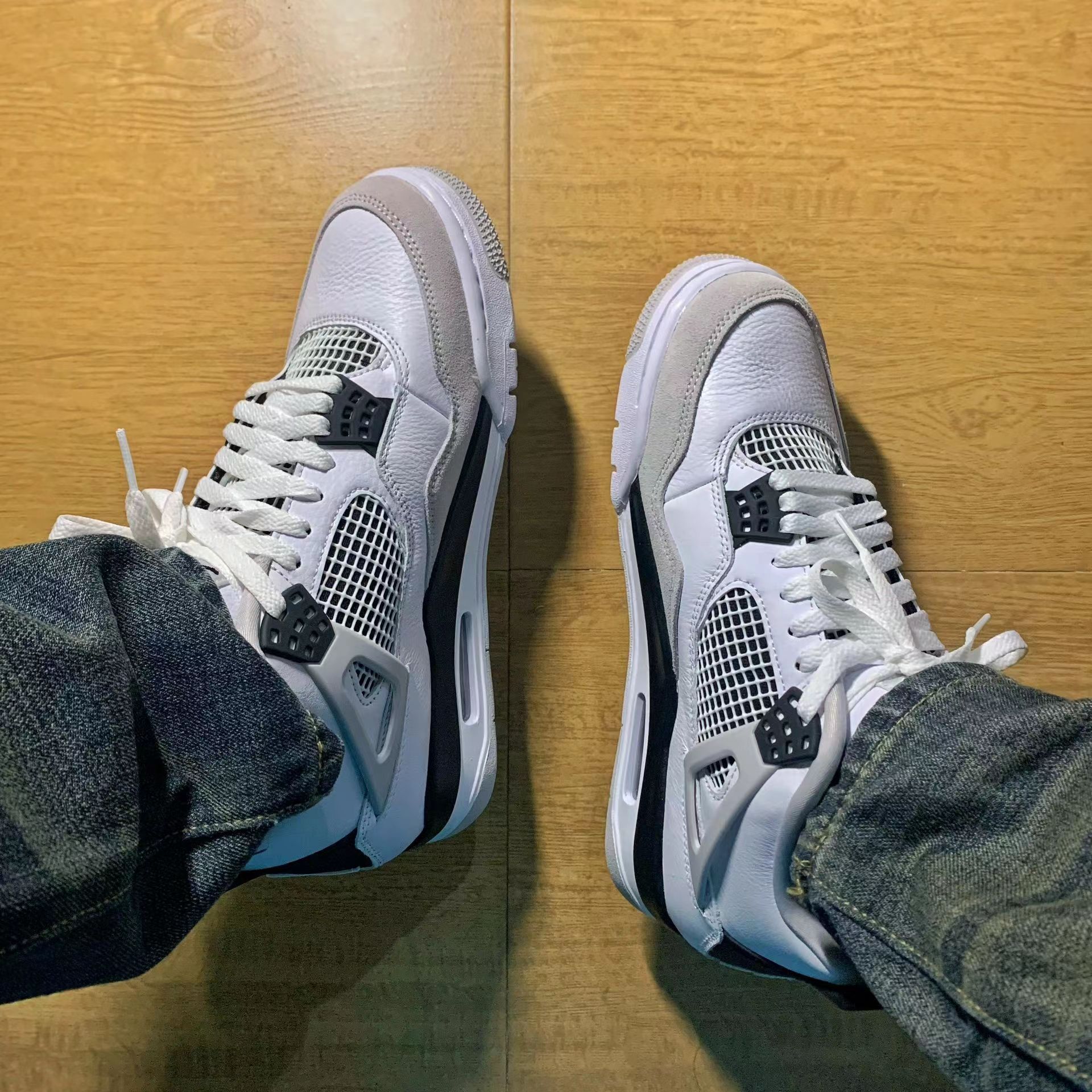 Nike Air Jordan 4 Retro Military Black DH6927-111 review Rafael 01