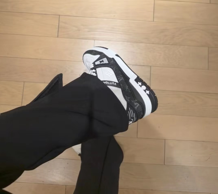 Trainer White Black 1A9JGB/1A9JG3/1A9JGJ/1A9JG9 review 0