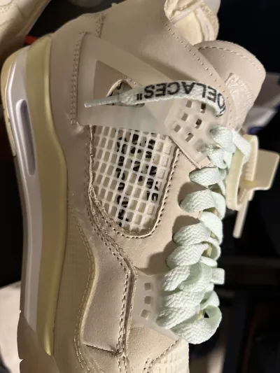 Off-White x  Air Jordan 4 Retro Sail CV9388-100  review Zee  01
