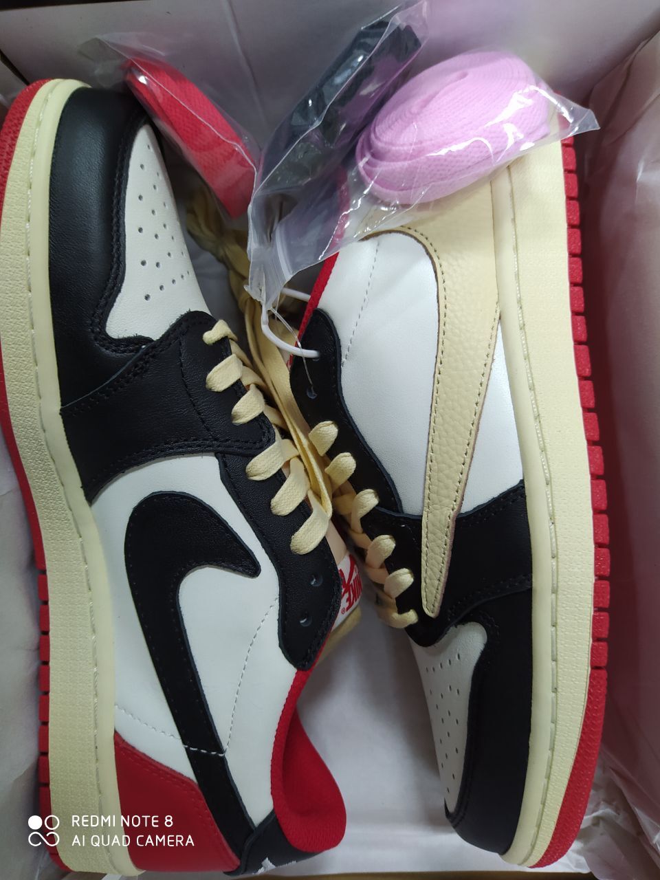 Travis Scott x Air Jordan 1 Low Black Red DM7866-166  review correa