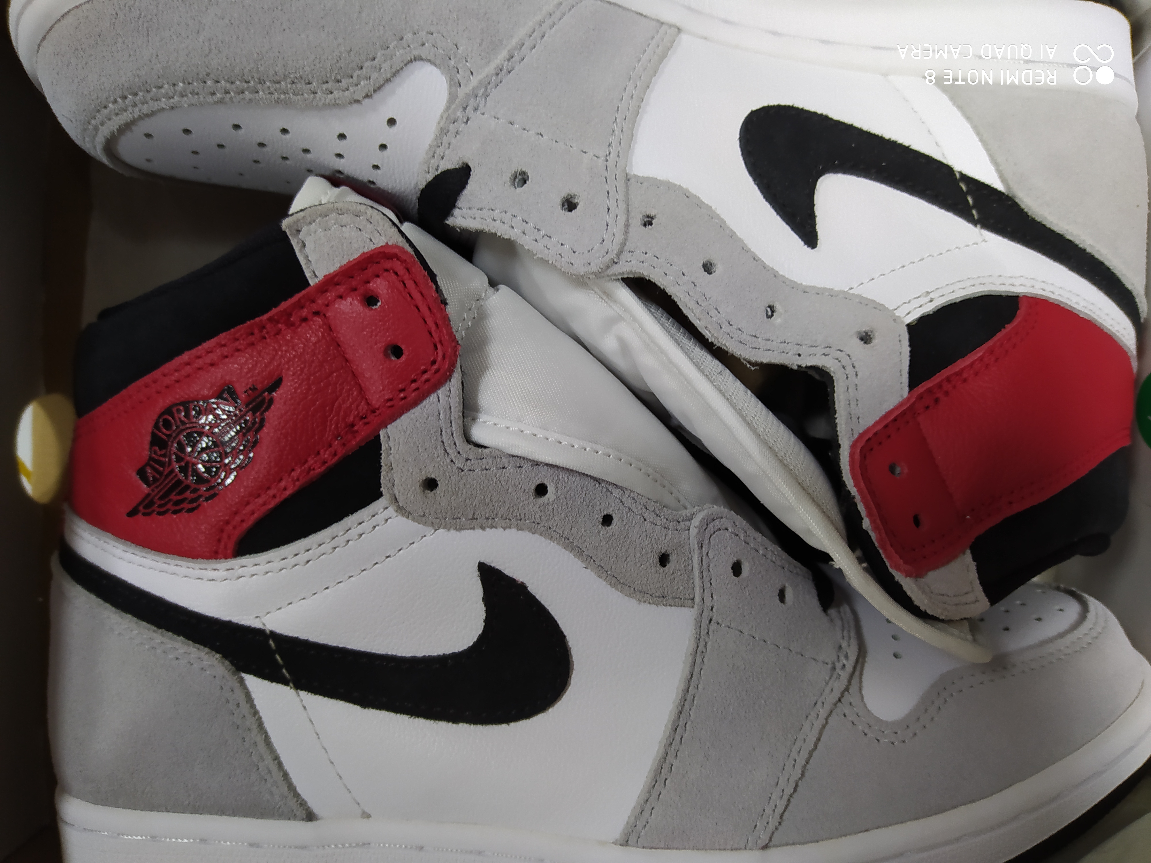 Air Jordan 1 High Smoke Grey Red 555088-126  review 0