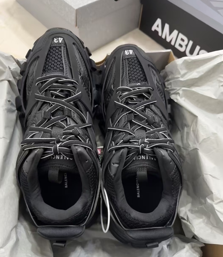 Balenciaga Track LED Black 555032 W1GB7 1000 review Luke