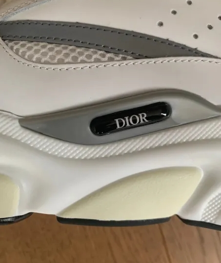 B22 White Silver 3SN231YJG_H000 review G 02